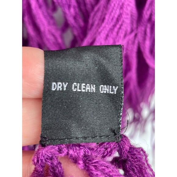 Vintage y2k Betsey Johnson
Purple Triangle Knit / Crochet Scarf / Shawl - Picture 6 of 6